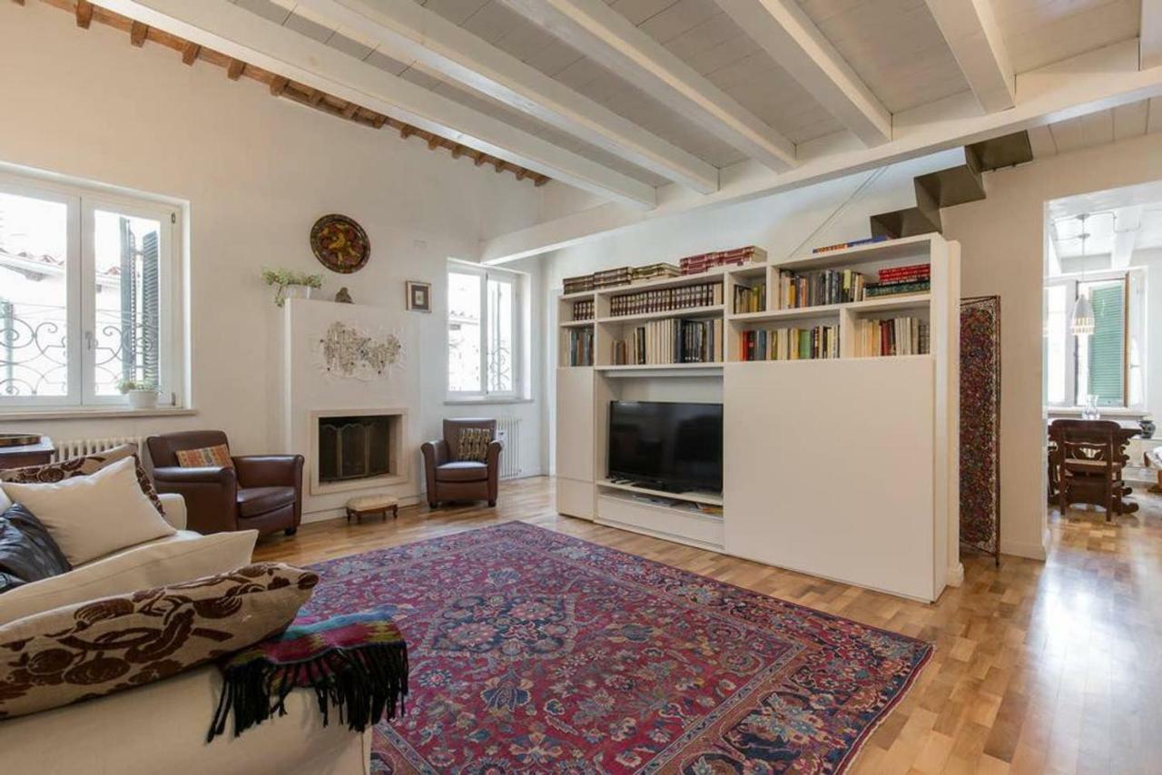 Like Apartment *