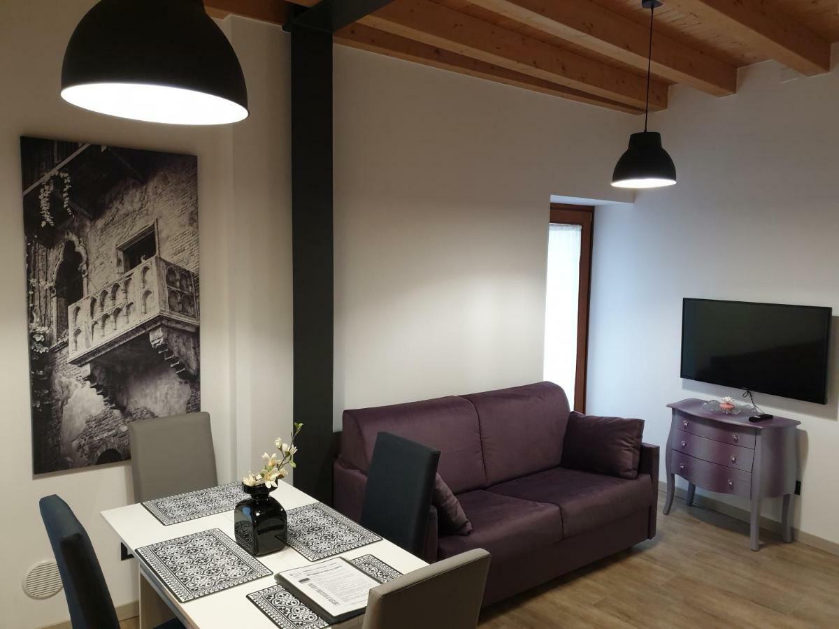 Divina San Zeno Apartment