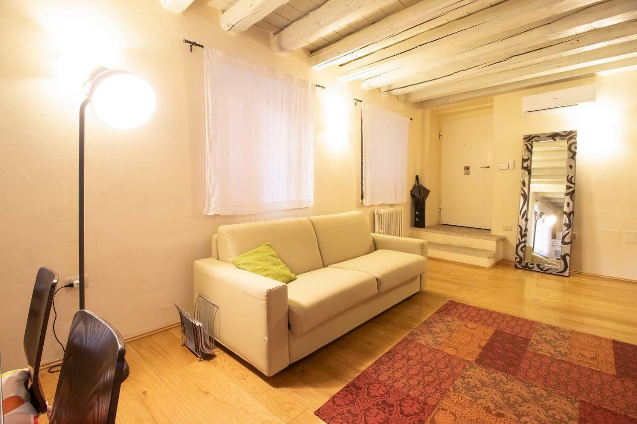 Lovely Sottoriva Apartment