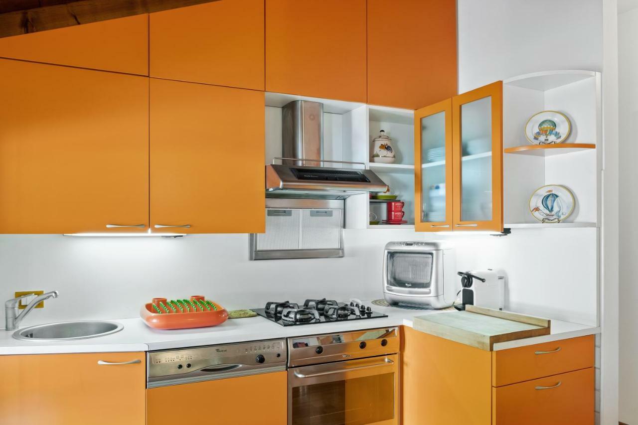 Apartment Porta Vescovo Colourful Flat