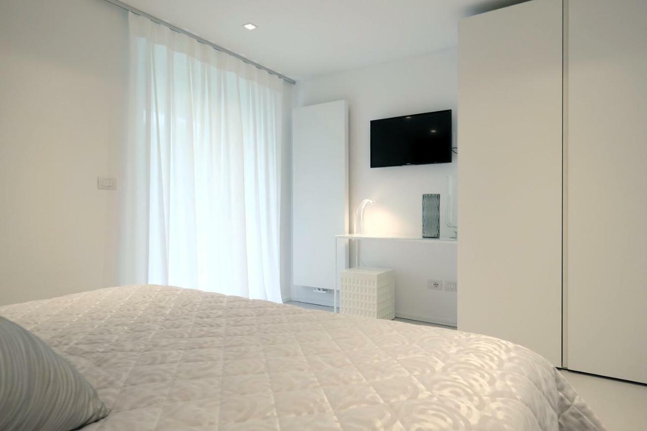 Il Bacio Del Sole Apartment *