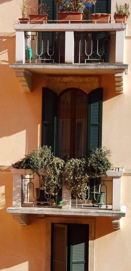 Pied A Terre - Atelier Apartment Verona
