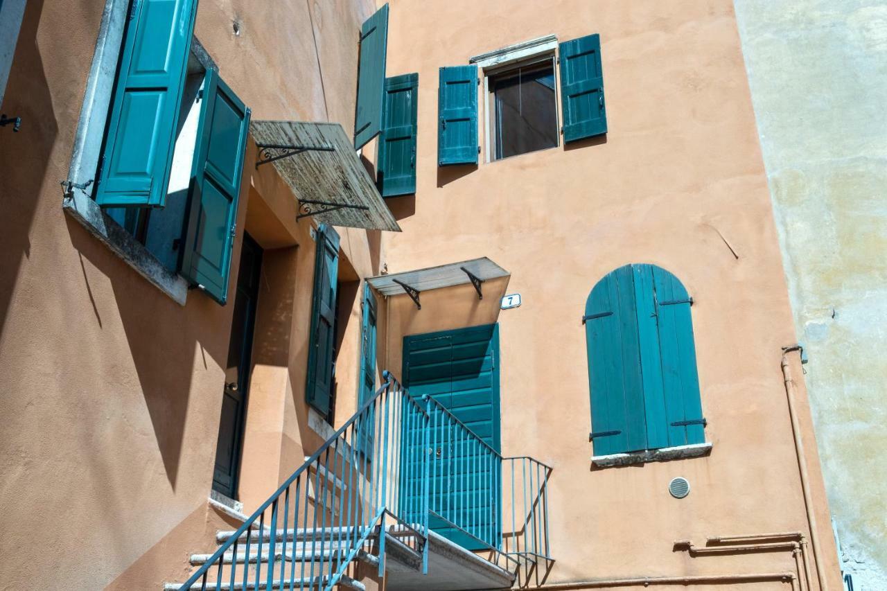 Apartment Porta Vescovo Colourful Flat