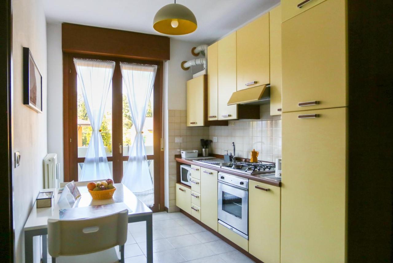 Mv Yellow Apartment Verona