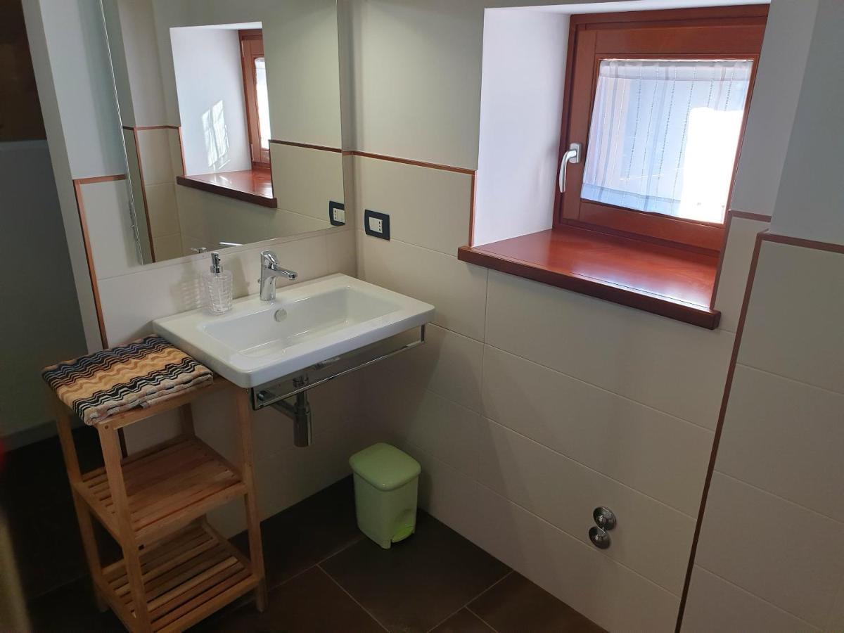 Apartment Dimora Rosso San Zeno - Wifi Veloce E Adatto Per Famiglie Verona