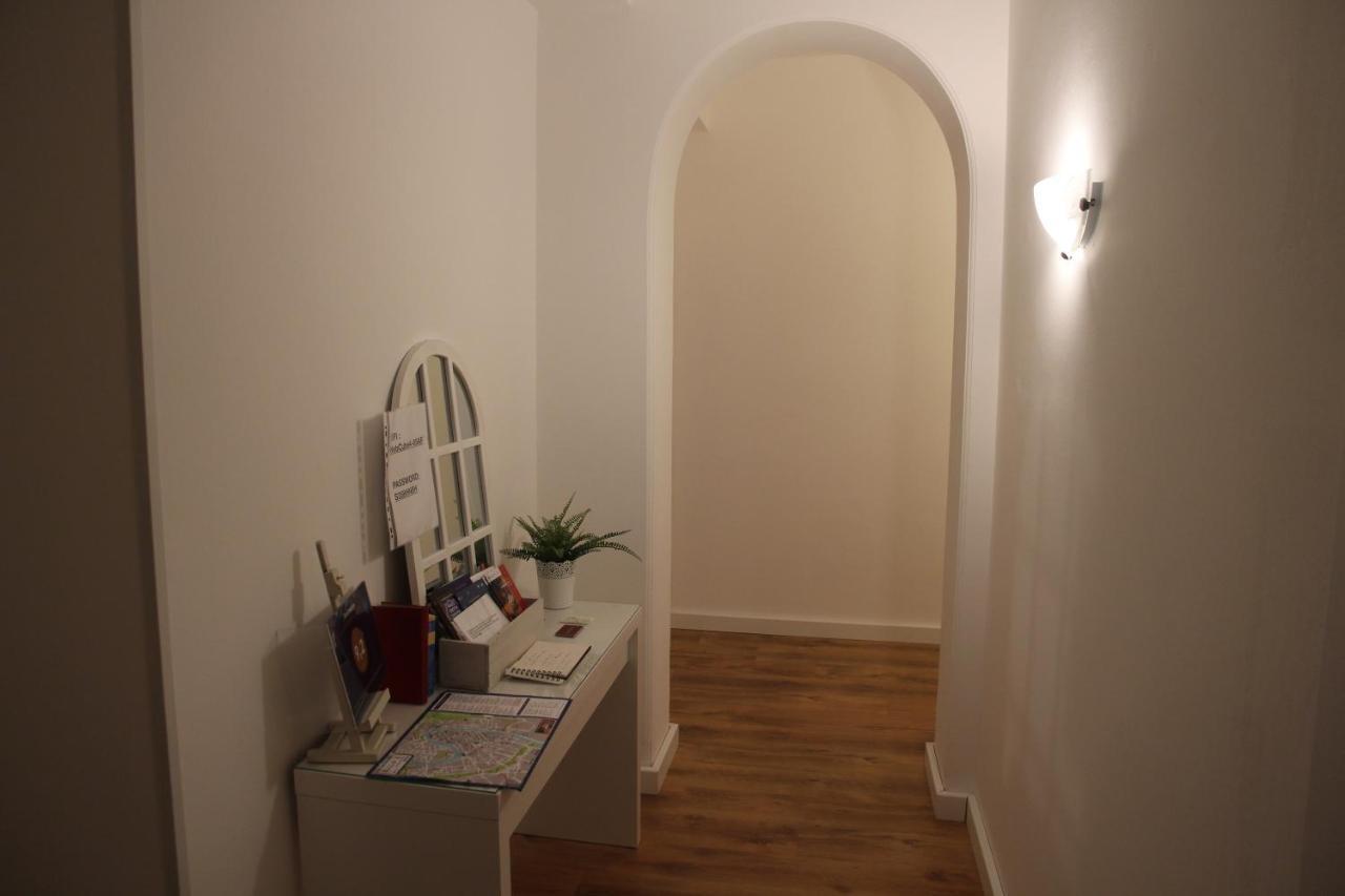 Bed & Breakfast Es - Essential Solution & Emotion Stories Verona