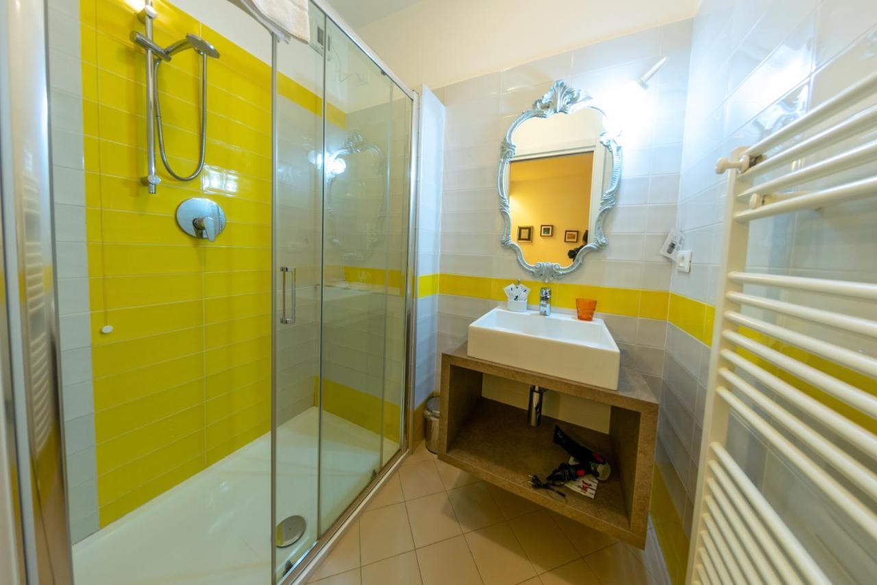 Marconi Rooms 1, 2, 3 Casa Stella Apartment *