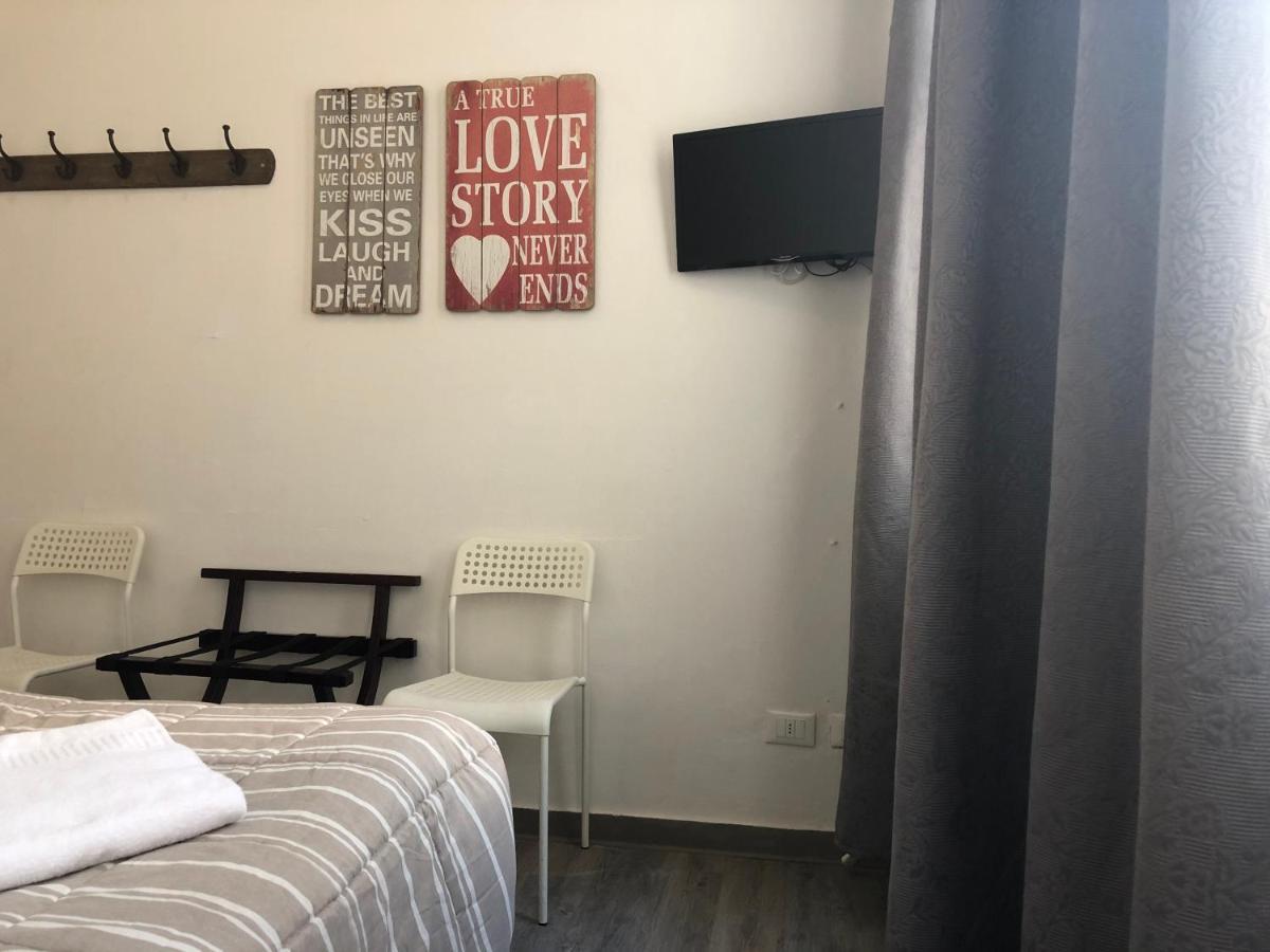 Ai Leoni Guest house