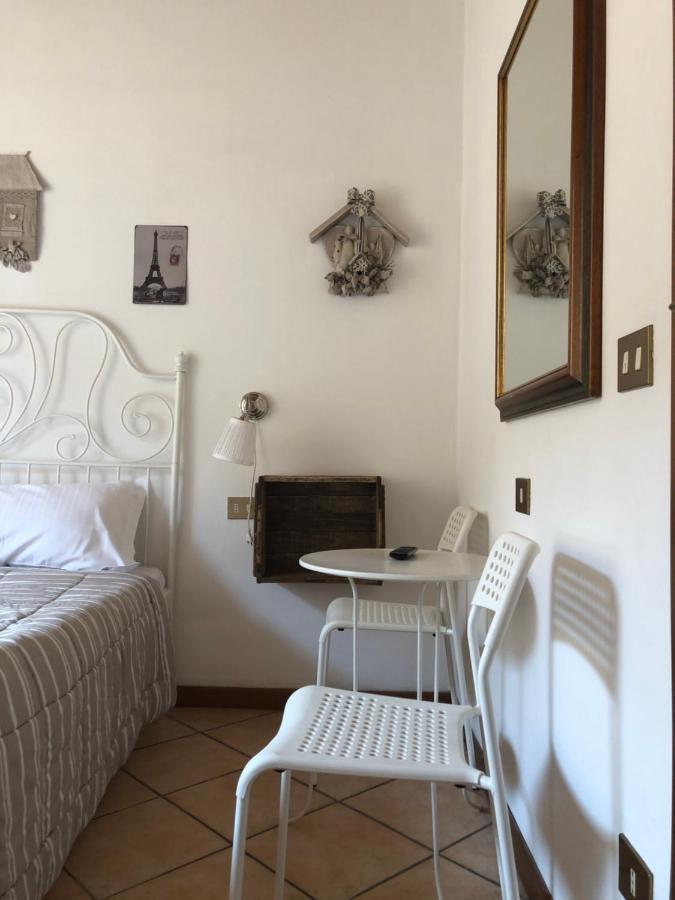 Ai Leoni Guest house