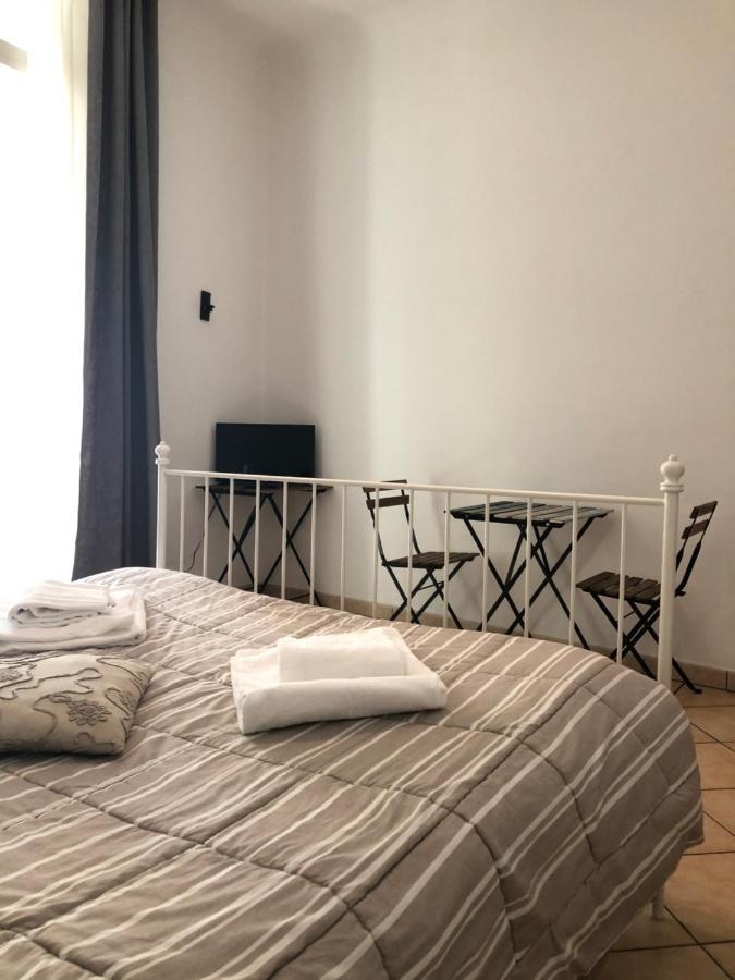 Ai Leoni Guest house 2*