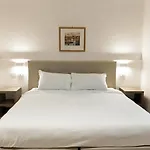 Via Poma Apartments&Rooms