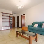 Omega Apartment - Royal Welcome