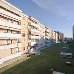 Omega Apartment - Royal Welcome