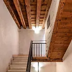Sgarzarie Central Apartment