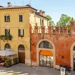 Piccolo Mondo Antico