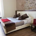 Arena Luxury Rooms
