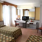 Hotel Maxim
