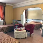 Hotel Maxim