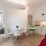 La Casa Di Marilyn - City Center