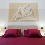 Verona Room Centre