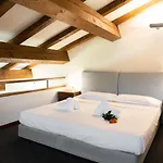 Domus Verona - Magnifiche Residenze San Fermo