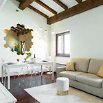 Domus Verona - Magnifiche Residenze San Fermo