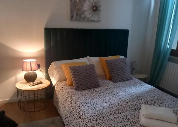 Room In Arena In Fiera