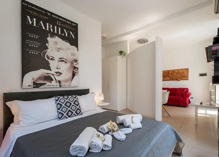 La Casa Di Marilyn - City Center