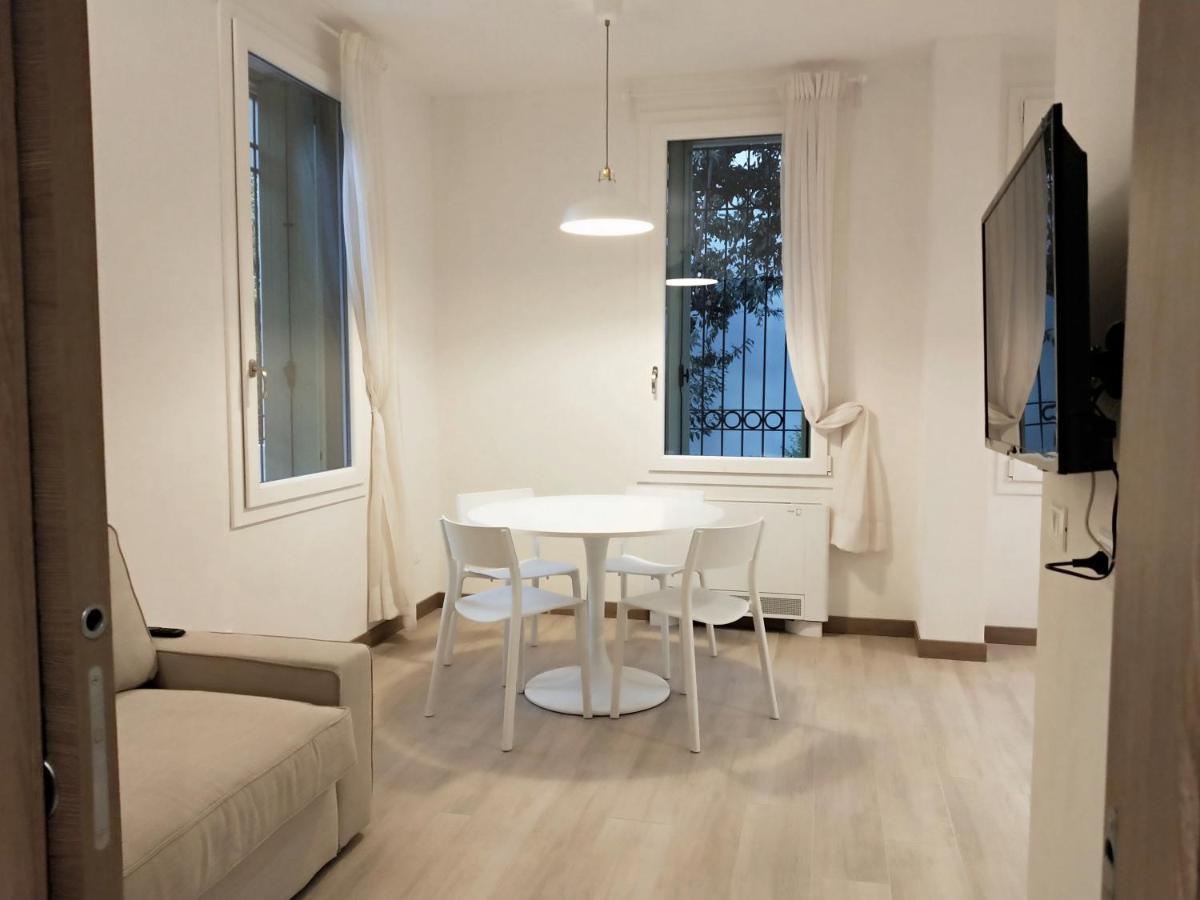 Apartment Via Poma Apartments&rooms Verona