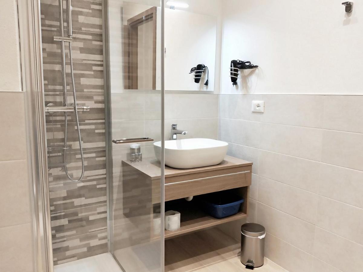 Via Poma Apartments&rooms Verona