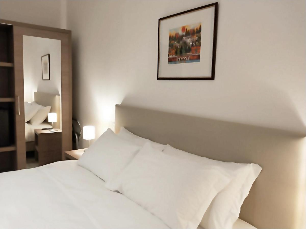 Via Poma Apartments&rooms * Verona