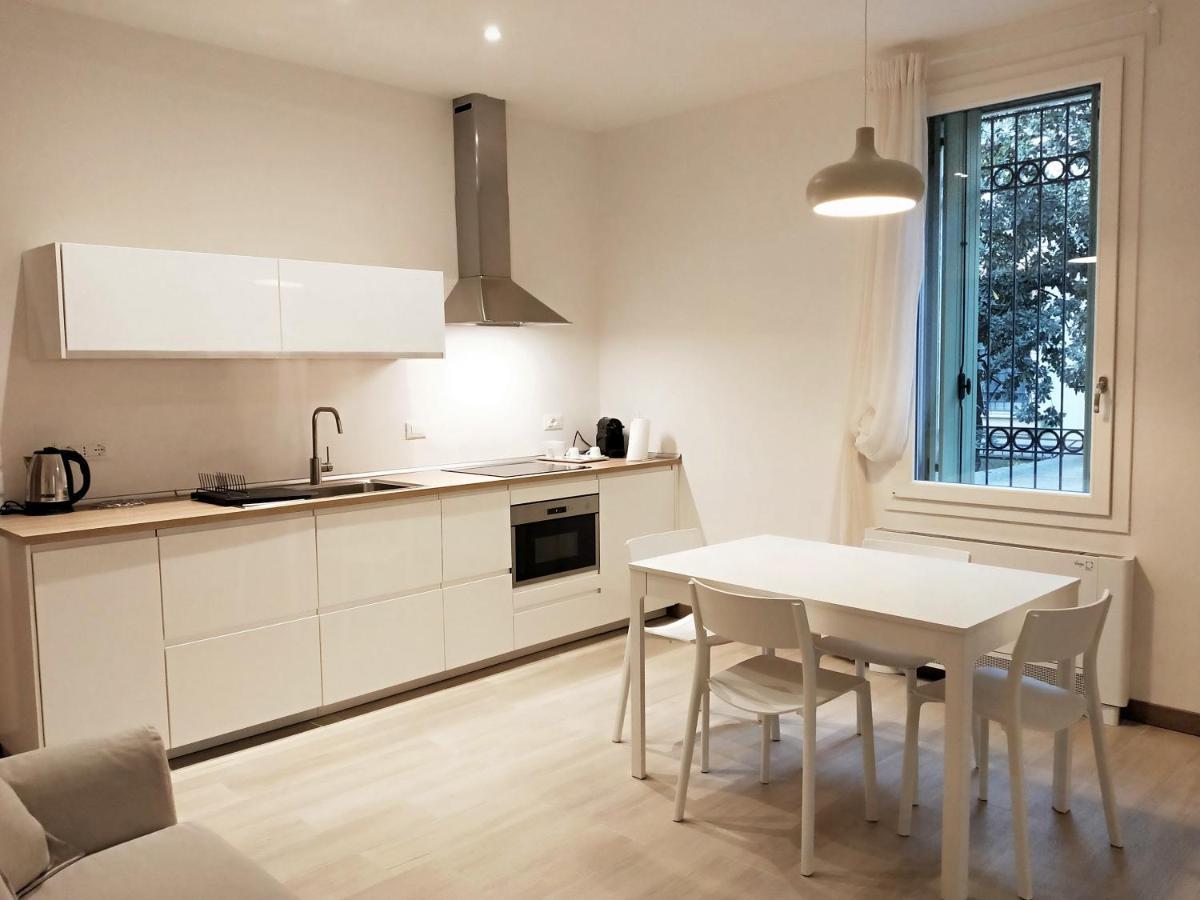 Apartment Via Poma Apartments&rooms