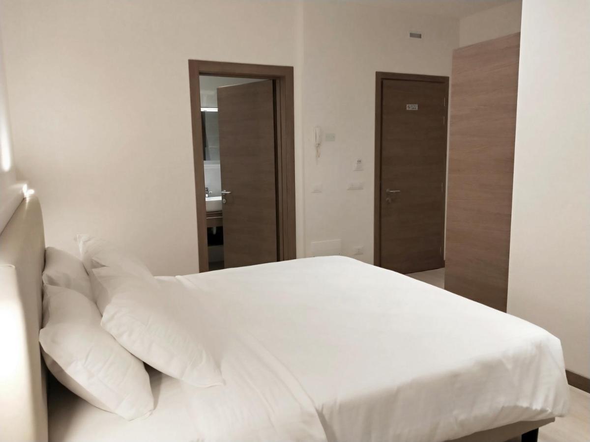 Apartment Via Poma Apartments&rooms *
