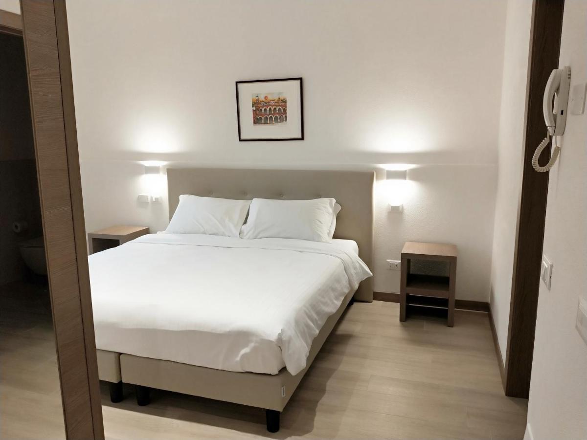 Via Poma Apartments&rooms * Verona
