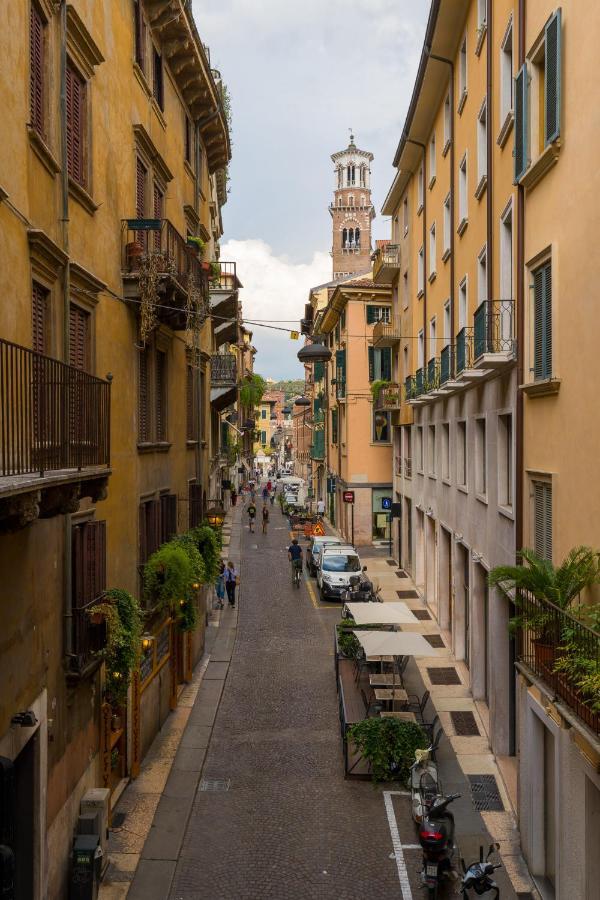 Velluto Blu & * Verona
