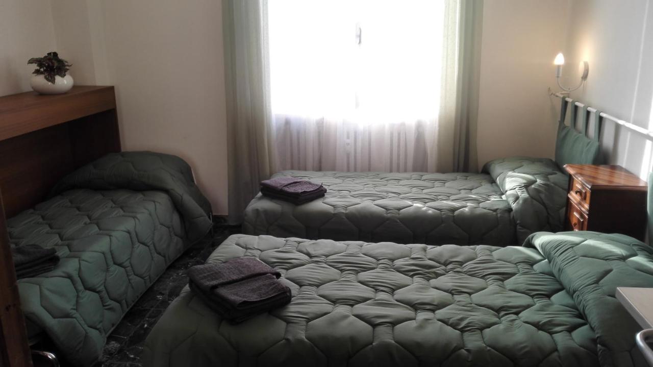 Minihouselarissa Diverona * Verona