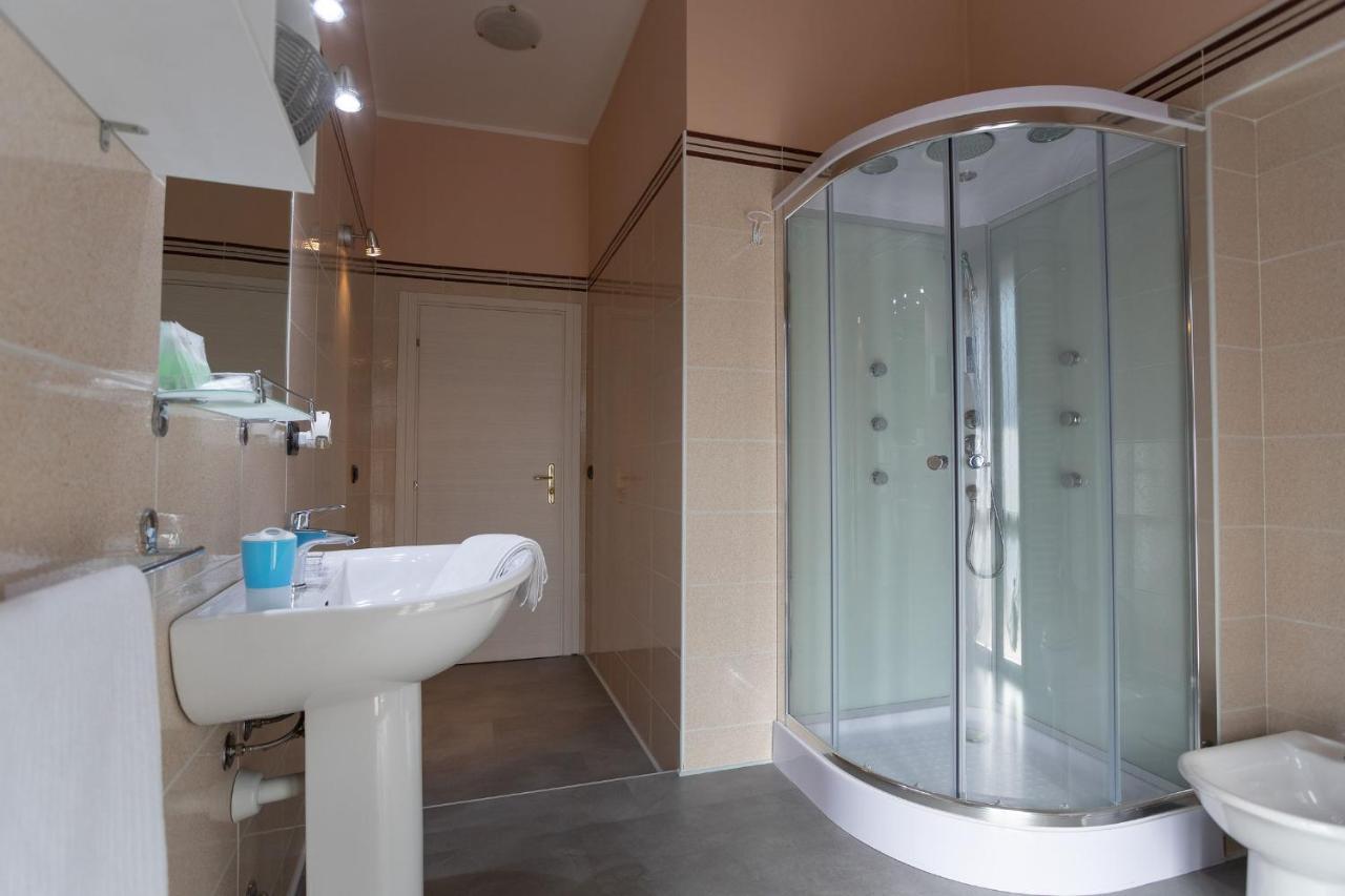 Guest house L'opera 2*