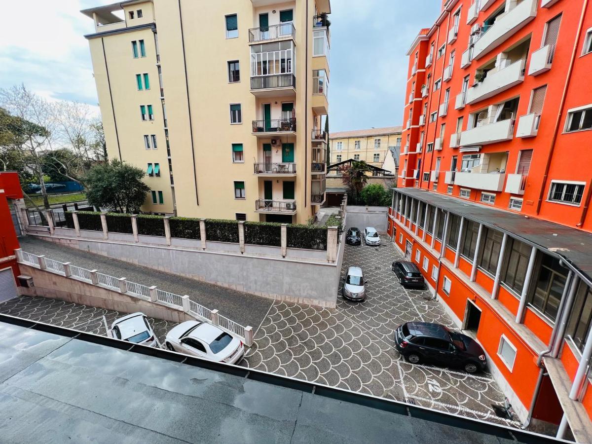 Apartment Casa Elena *