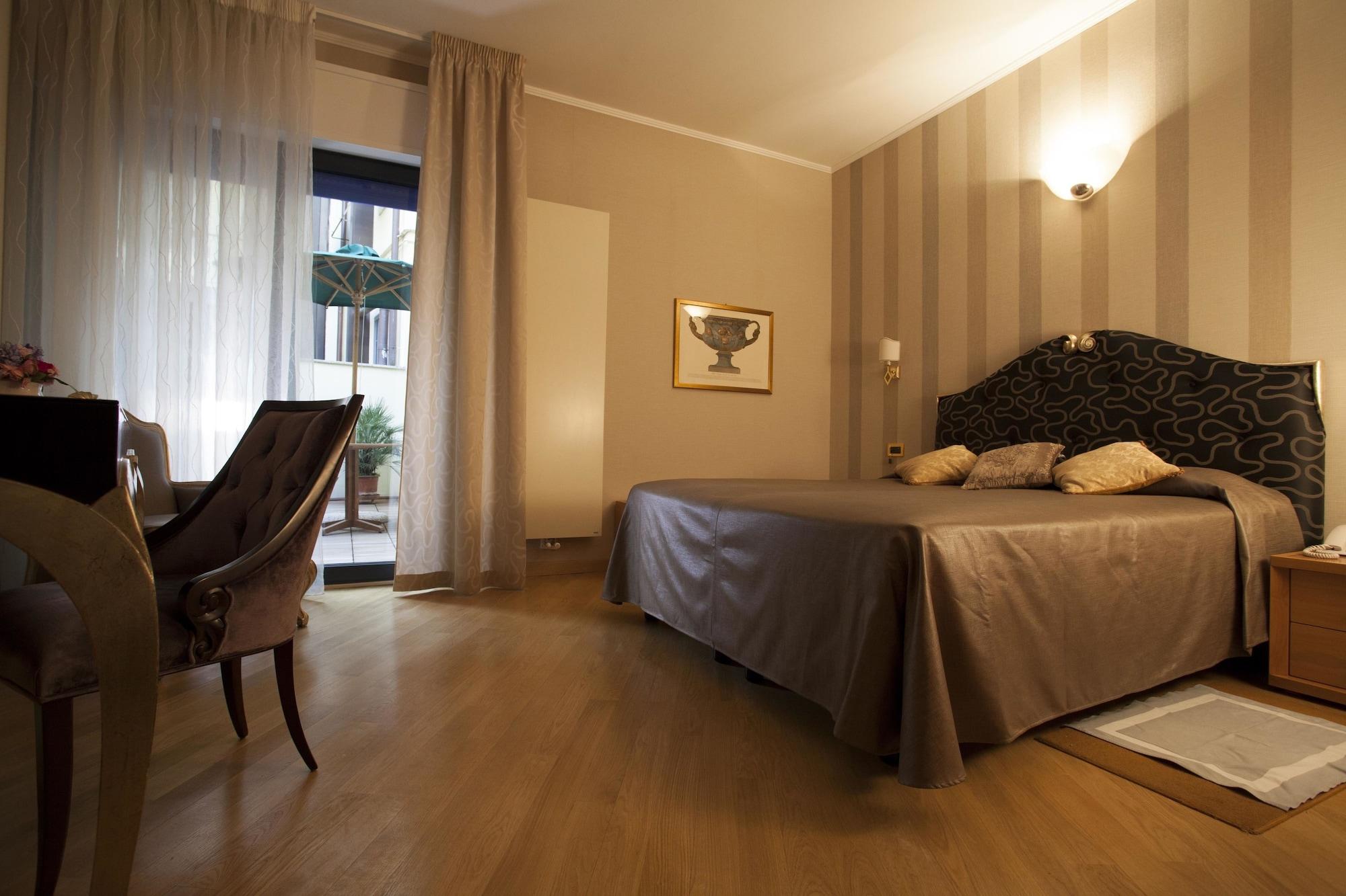 Europa Hotel