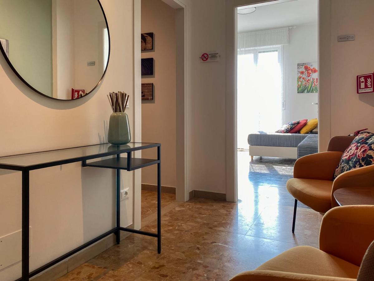 21 Apartment