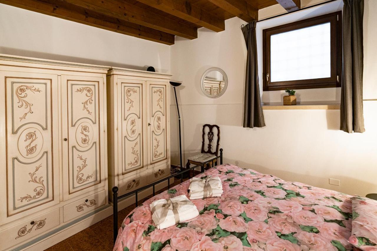 Pied A Terre - Bohemien *