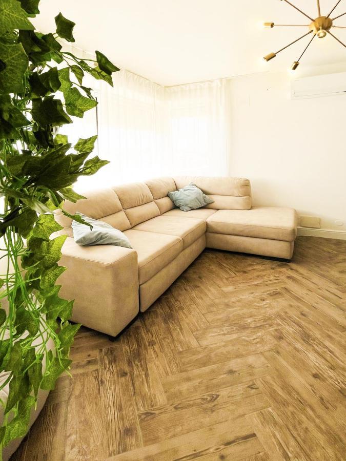 Suitesflores - Bright And Cozy In Verona