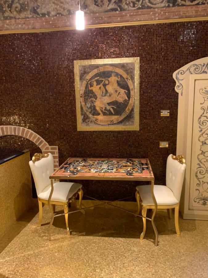 Il Mosaico Piccola Apartment *
