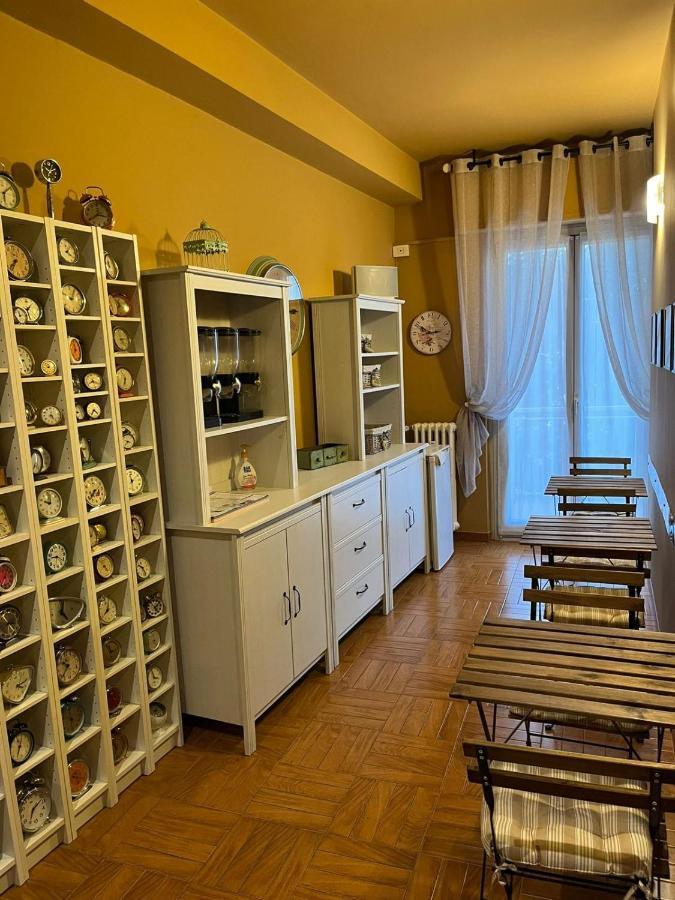 Acomodação com café da manhã  Corso Porta Nuova 39 3*