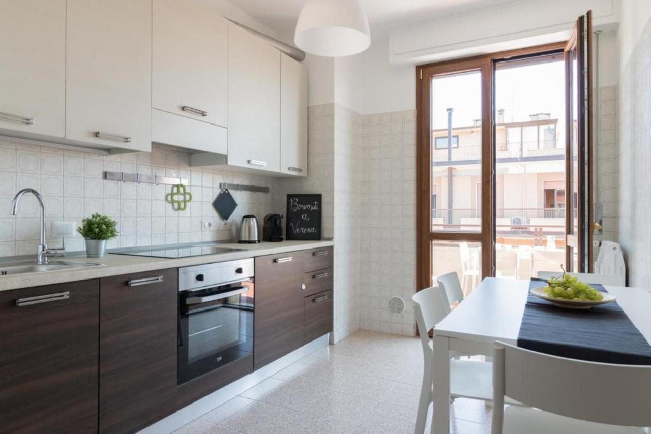 Italianflat - Via Adami, 3 Bedroom Flat, Free Parking Apartment Verona