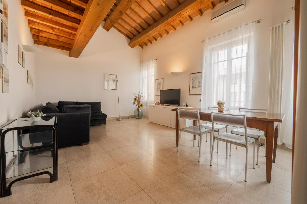 Cozy Flat With Big Balcony Few Steps From Arena