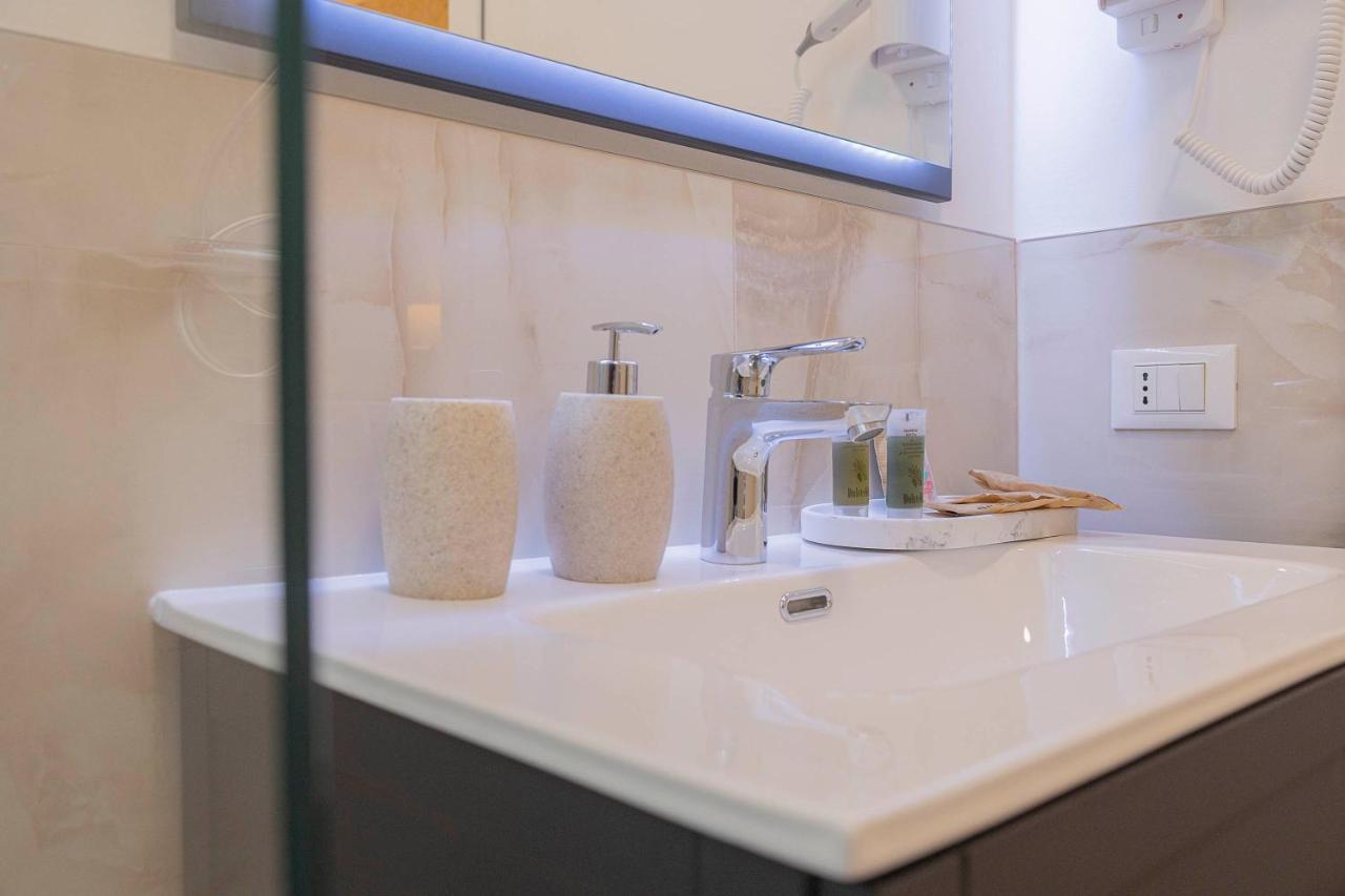 Guest house Crys: Rooms, Holiday, Business *