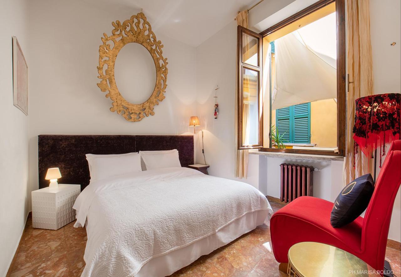 Billie's Flat Red - Art & Design In Historic Centre Apartment Verona