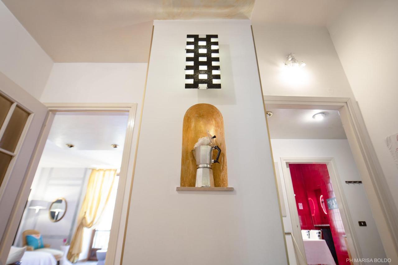 Apartment Billie's Flat Red - Art & Design In Historic Centre