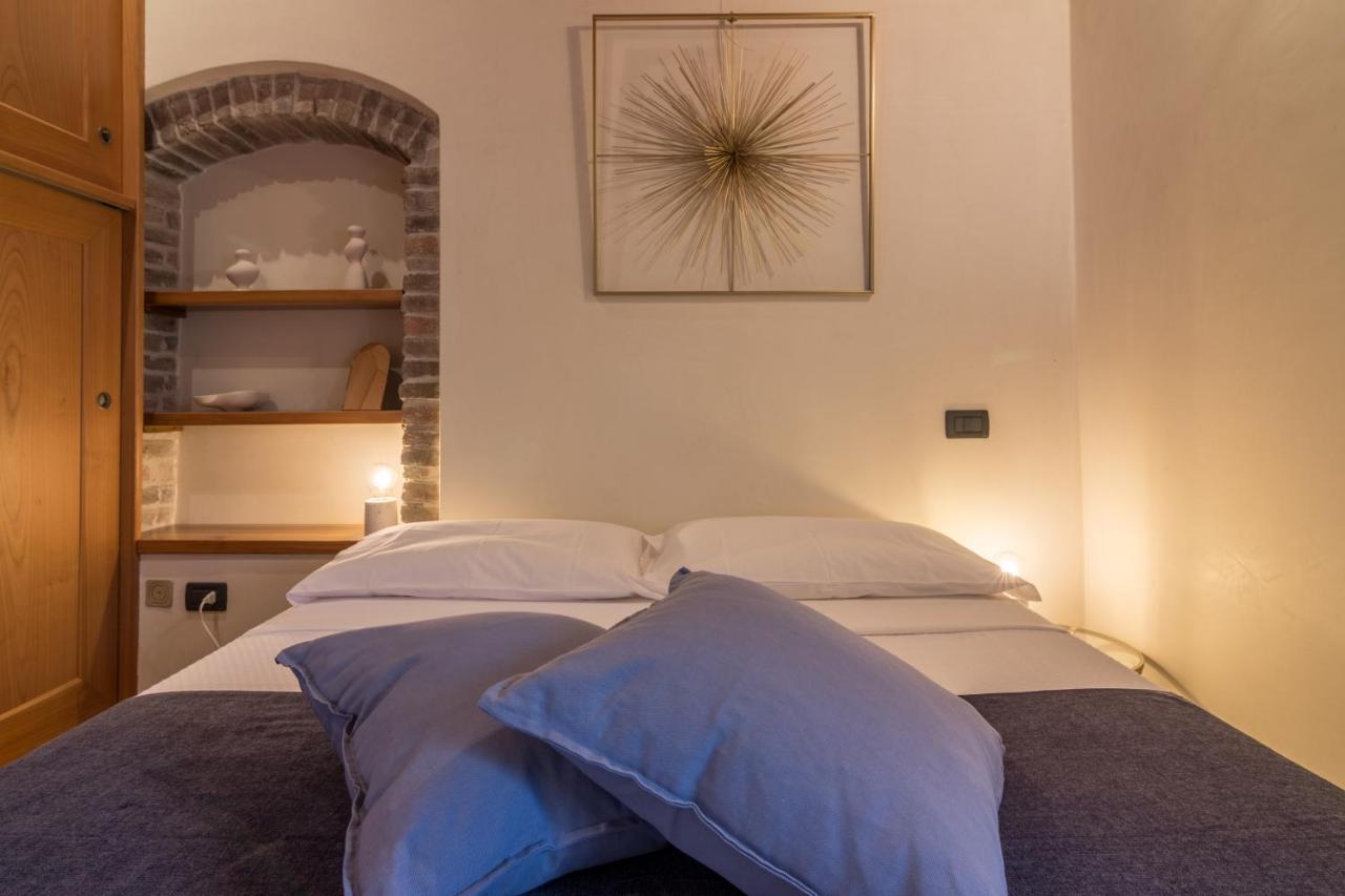 Apartment Ponte Pietra No 5 Sulla Romantica Scalinata